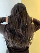 ハブ(hub)&nbsp;バレイヤージュのオンカラー【hub(hair)天神今泉】