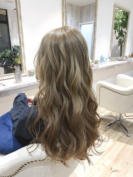 カナロア(KANALOA) KANALOA☆外国人風オリーブベージュ