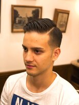 ヒロギンザバーバーショップ 神楽坂店(HIRO GINZA BARBER SHOP) クラシックサイドパートスタイル