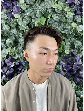 ビューティドレッセヤマノ 池袋パルコ(Beauty Dresse YAMANO) 【フェード】スキンフェード サイドパートツーブロック