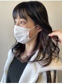 黒髪×ラベンダーグレージュ インナーカラー