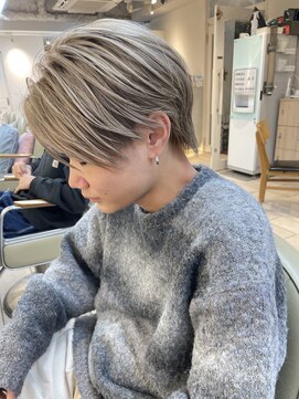 テトラ バイ ネオリーブ 横浜西口店(tetra by neolive) 横浜★ケアブリーチハイトーンの韓国風ダブルカラー