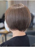 ショートカットショートボブハンサムショートグレージュカラー
