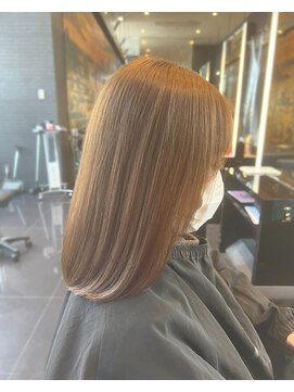 トレヘアー 京都 烏丸(tRe hair) 明るめアッシュベージュ × 透明感カラー / くすみカラー