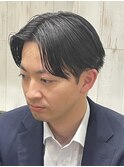 ツーブロックアップバングマッシュセンターパート