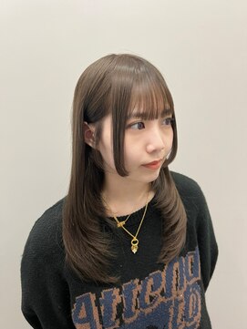 プラチナ(PLATINA) まなstyleレイヤーカットのお色気ヘア/顔周り/韓国/くびれヘア