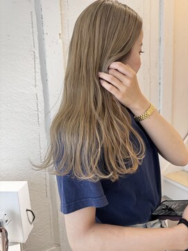 ヒカリスナカザキアンド(HIKARIS nakazaki &) ベージュカラー