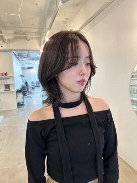 メゾンアメリナンバーツー(Maison Amelie N°2) 似合わせカット　顔まわりレイヤー　韓国風