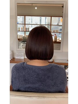 ヘアーアンドメイクアップモパ bob