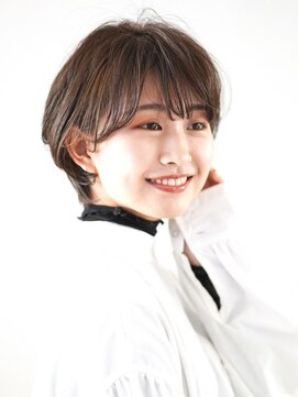 インセプション 銀座(INCEPTION) 切りっぱなしショート・ボブ/絶壁解消/前髪なし/20代/30代/丸顔