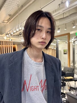 メゾンアクア 表参道(Maison ACQUA) =メンズボブ/スパイキーショート/ブルーブラック／MEN’S HAIR