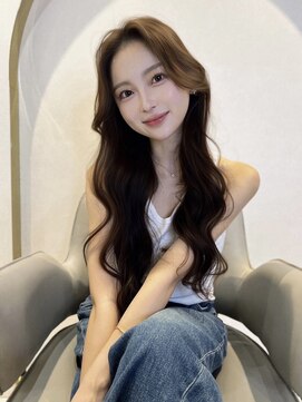 ミラ(MIRA) 韓国ヘア/くびれヘア/髪質改善/レイヤーカット