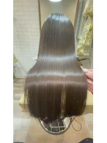 ルスト 成増店(Lust) ツヤツヤオリーブグレーじゃ