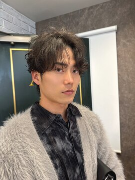 アグ ヘアー アイラ静岡店(Agu hair aila) 【aila稲荷】センターパートシャドウパーマ/静岡メンズ