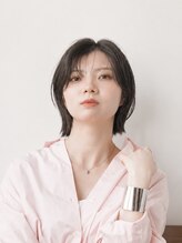 ロッカ(LOCCA) 骨格ストレート向け|20代30代人気の韓国風レイヤーミニボブ