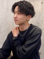 扉(GATE)&nbsp;センターパート刈り上げラルフカール◎