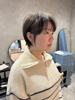 クス(KUsU) くびれショート/ひし形ショートボブ/ひし形レイヤーボブ