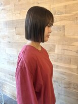 ドルセプラタ(Dulce plata)&nbsp;【kaN.】グレージュデザインカラーハッシュカットミディアムヘア