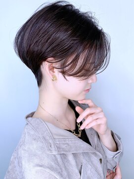 ラウンジ モリオ イケブクロ(Lounge MORIO Ikebukuro) 【morio池袋】前下がりくびれショート♪