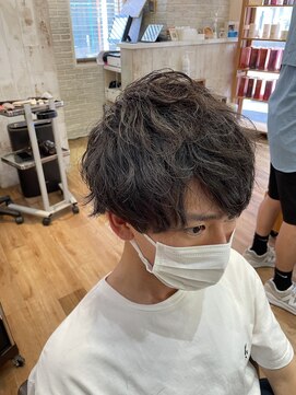 ハグ 横浜(HUG) サイドパートスパイラルパーマ