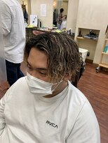 メンズ美容室 タカミ&nbsp;緩めツイストスパイラル　センターパート