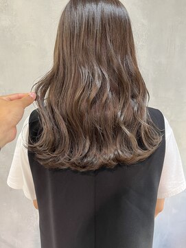 キチ(kichi.) [kichi.] セミロング×ライトブラウン