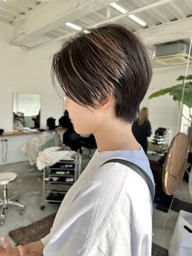 フィル(fil) ハンサムショート／グレージュ