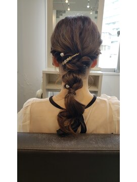 レディスペヘアー(redispe hair) あみおろし【名古屋駅・名駅・名駅西口・名古屋駅西口】