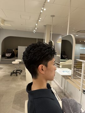 ワークスヘアー(WORKS HAIR) アップバングショート