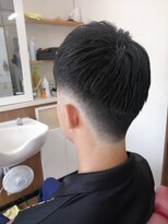 髪部リアン(髪部 lien) スキンフェード、フォワード