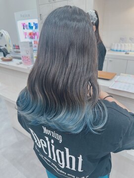 ヘアーワークス ボナ(HAIR WORKS bona.) うるおい艶カラー×毛先カラー/裾カラー/ブルー/ブリーチ