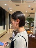 ぱつっとボブ