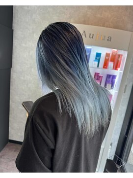 エーラ(Ala) グラデーション