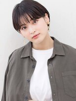 アーダー(ADER)&nbsp;大人かわいい！しっとりツヤ質感の暗髪ショート