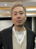 エイチ(H)&nbsp;xブリーチ/イメチェン/ホワイトブロンド/外ハネボブ/美髪/