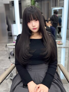 エヴァン(HEVIN) レイヤーカットブリーチなしカラー髪質改善トリートメント