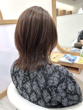 アドラーブル ココロ 新潟(adorable CoCoLo) 20代30代◎ハイライト×シースルーバング透明感ひし形グレージュ