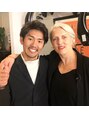 アニューヘアー 西原店(ANEW hair)&nbsp;NYで沢山の著名人を担当しているハリーさんにカラーを学ぶ。