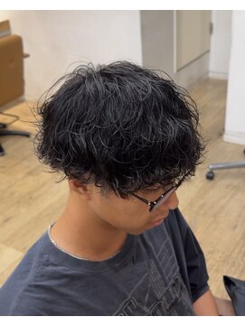 シルク バイ ルカ(SilQ by Luca) 波巻きシャドウパーマ