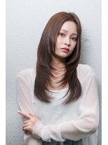 イリ 大阪(ili) レイヤーカット/ブリーチなし/ココアブラウン/髪質改善