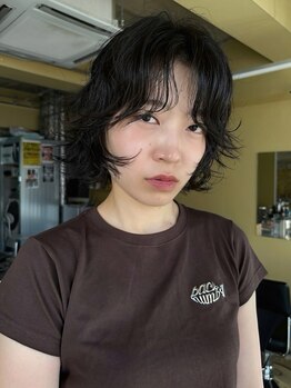チーキー(CHEEKY)の写真/【八丁堀駅より徒歩1分】トレンド×似合わせにこだわるサロン。隠れ家のような雰囲気でゆっくり過ごせる◎