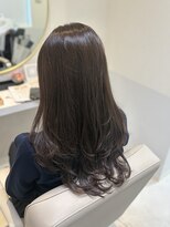 エレノア 枚方(Eleanor)&nbsp;【梅木】アッシュブラウン/レイヤーカット/枚方