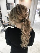 ヘアデザイン ゴドバン(Hair Design Gdobant)&nbsp;【Gdobant】ヘア アレンジ ポニーテール