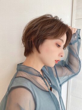 オーロ 池田店(ORO) 色っぽショートセンターパートスタイル