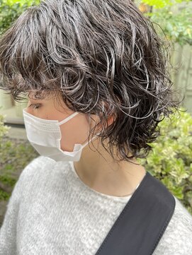 デコラ DECOR ショートウルフ×パーマ