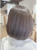 ナチュラルストレート内巻きボブ