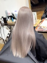 ファヴォリヘアー(favori hair)&nbsp;パールカラー/ロングstyle/ハイトーン