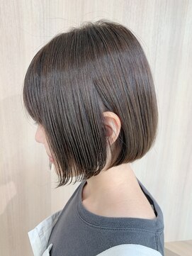 メロウ(mellow) ミニボブ×ブルーシルバー