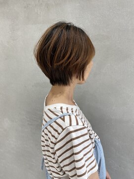 ウシワカマルエムティードット 富士宮店(USHIWAKAMARU MT.) ふんわり丸みショート