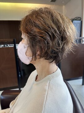 ムース 福島市店(Mousse-88-) くせ毛を生かし ショートボブ ナチュラルブラウン